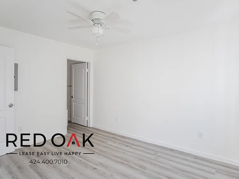 6853 Agnes Ave #3 — Photo 16
