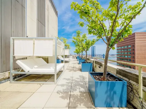 99 John Street image 24 of 37