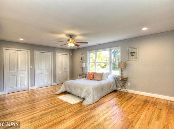 4th image of 11811 Greenspring Ave