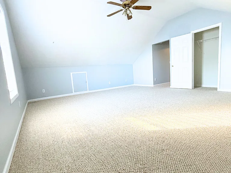 1845 Pinehurst View Dr — Photo 4