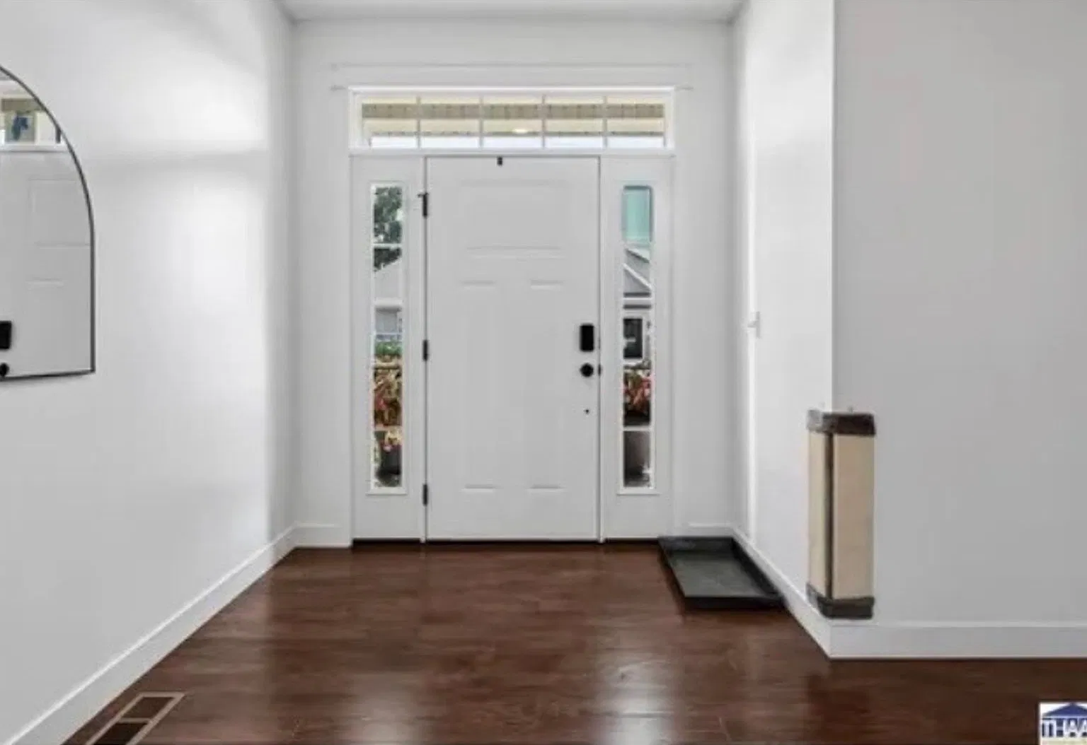 Beautiful 3 bedroom, 2 bath located on the east side of Terre Haute — Photo 4