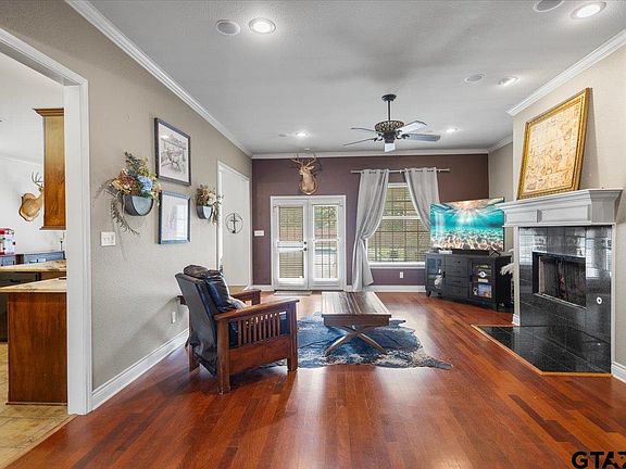 4th image of 4007 Chapel Rdg