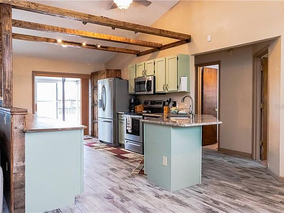 Home For Sale In Oak Run