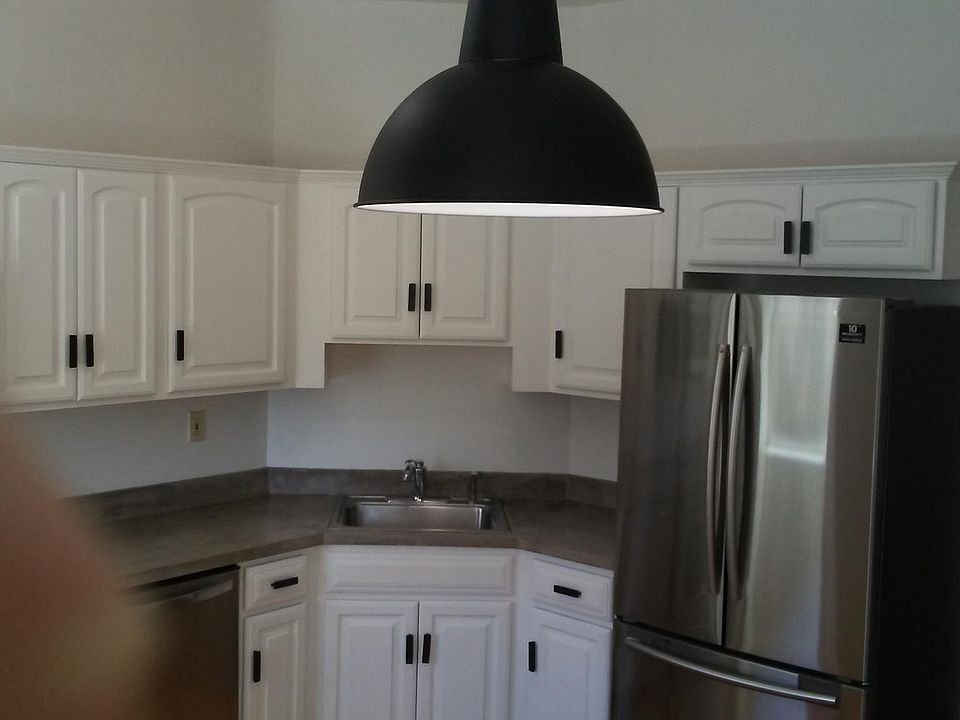 2nd image of 322 Mill St APT 306