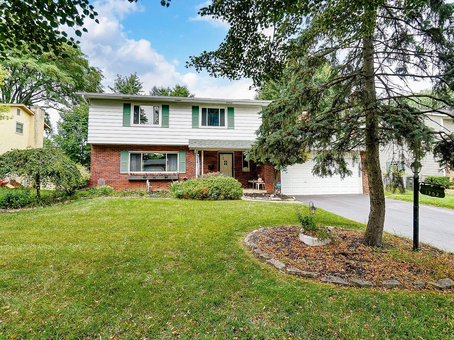 1752 Ivyhill Loop N, Columbus, OH 43229 Zillow