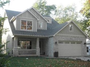 313 N Owen St, Mount Prospect, IL 60056
