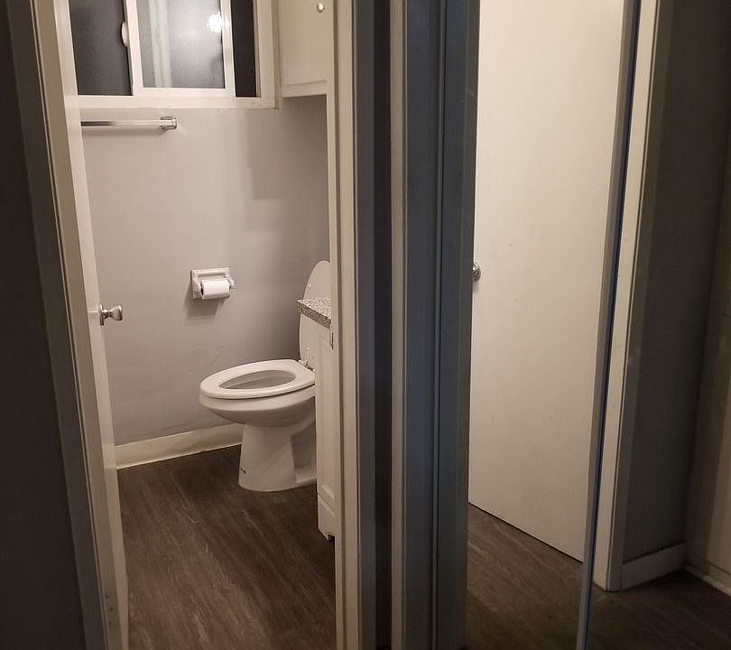2nd image of 4750 Broadway #1G