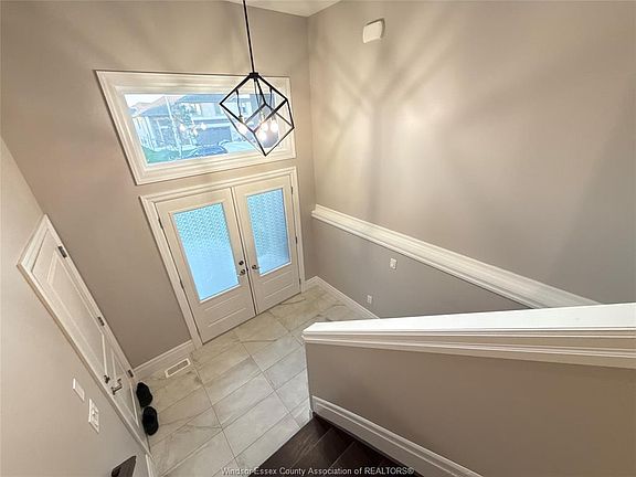 4th image of 117 Reed St