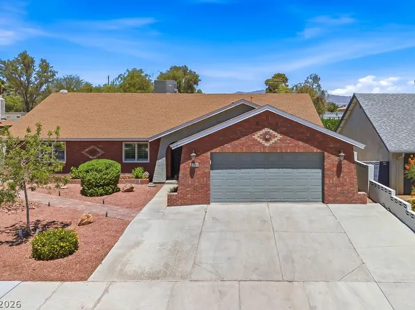 3700 Briarglen Ln, Las Vegas, NV 89108