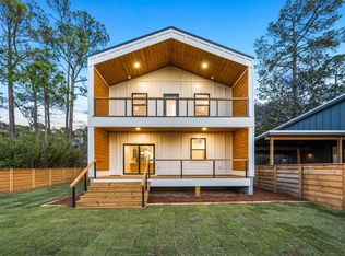 1317 N County Highway 393, Pt Washington, FL 32459