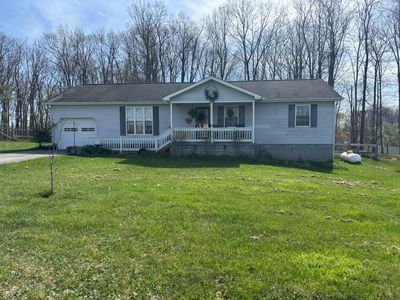 349 Thousand Oaks Dr, Shady Spring, WV, 25918