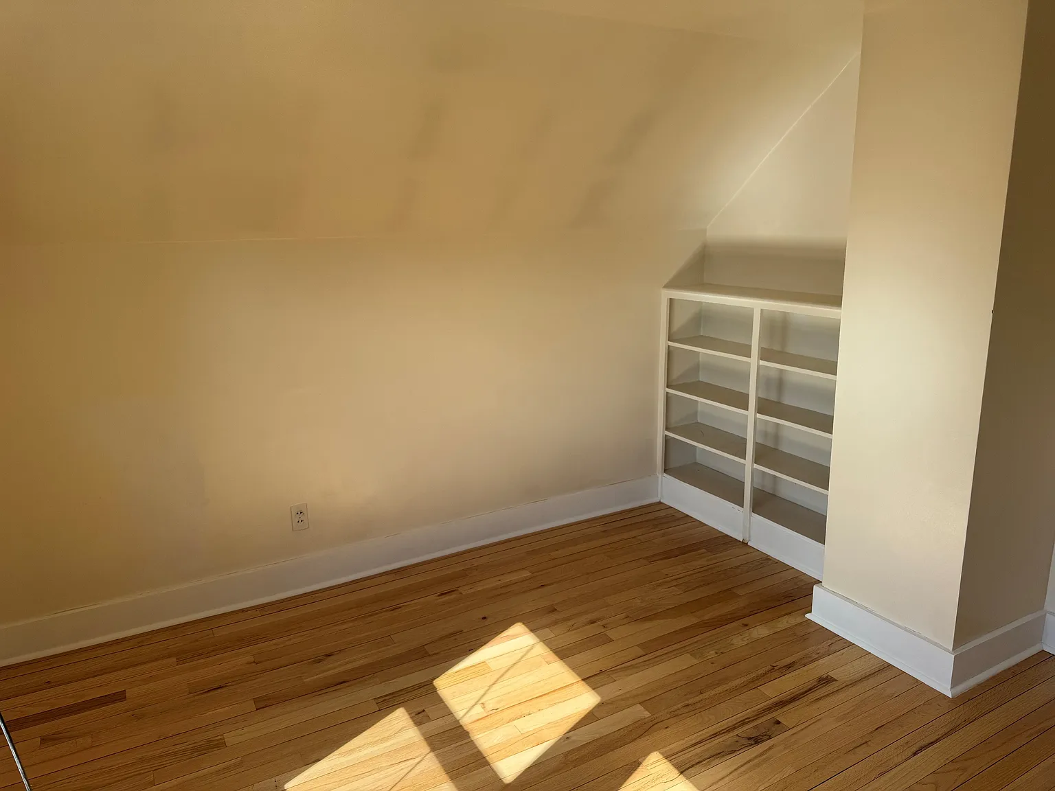 2 bed, 673 sqft, $1,400 — Photo 3