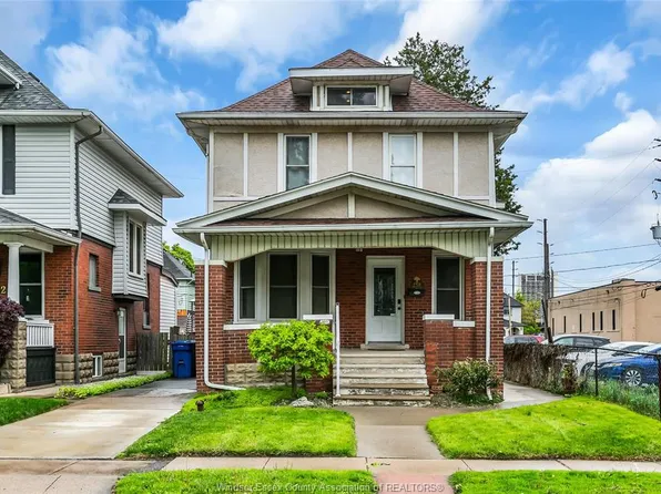 258 Elm Ave, Windsor, ON N9A 5G8