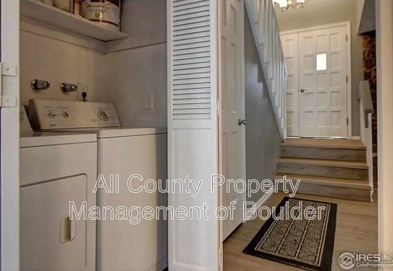 14 Benthaven Pl — Photo 6