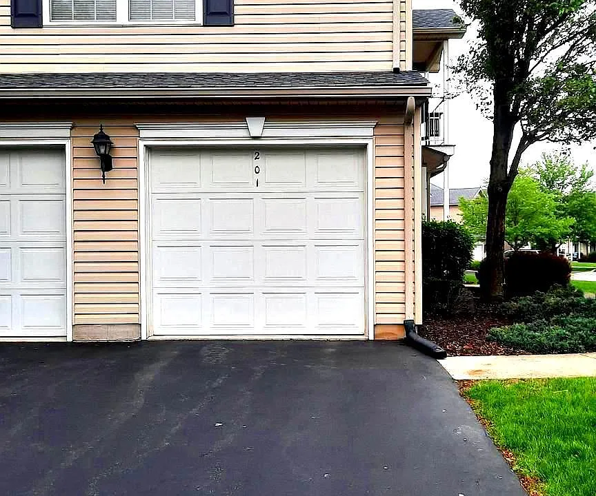 201 Sparrow Rd