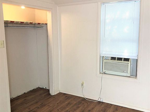 5th image of 2513 21st St #2513
