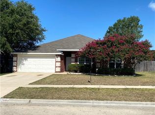 2403 Merle Dr, Copperas Cove, TX 76522