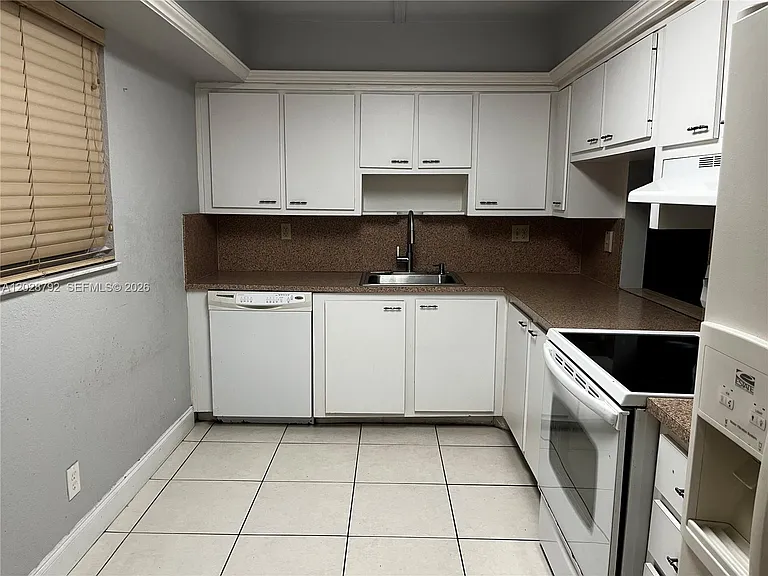 7000 Nova Dr #103E — Photo 11
