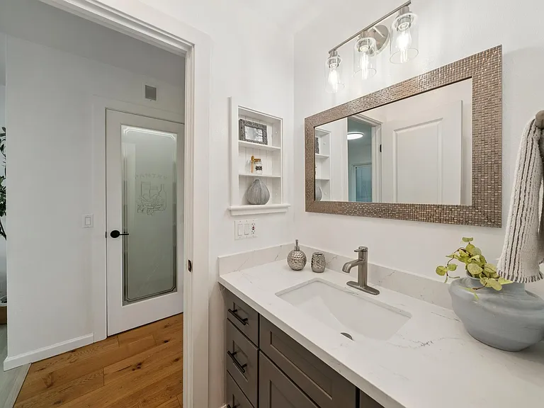 4028 Farm Hill Blvd #5 — Photo 16