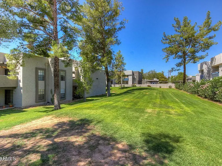 8020 E Thomas Rd #226 — Photo 2