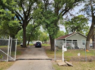 903 Yorkshire St #A, Houston, TX 77022