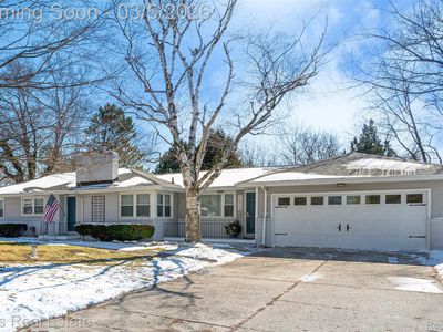 1032 Kennebec Rd, Grand Blanc, MI, 48439