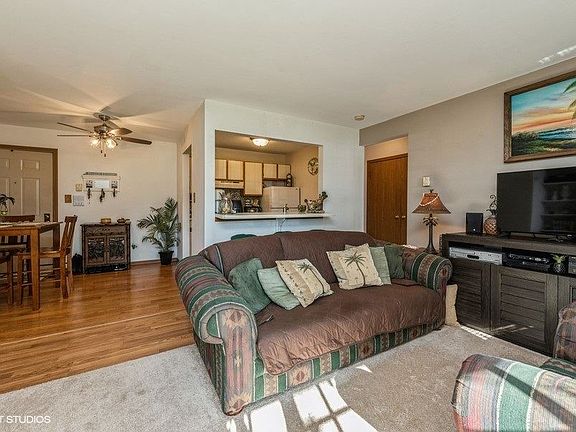 2nd image of 4314 W Shamrock Ln #1