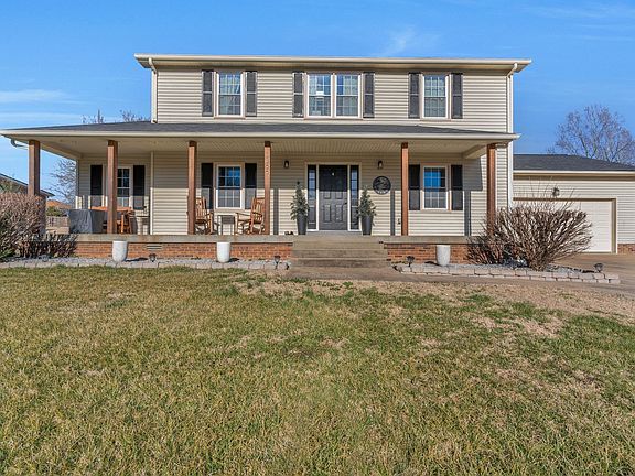 2nd image of 3355 Clearwater Dr