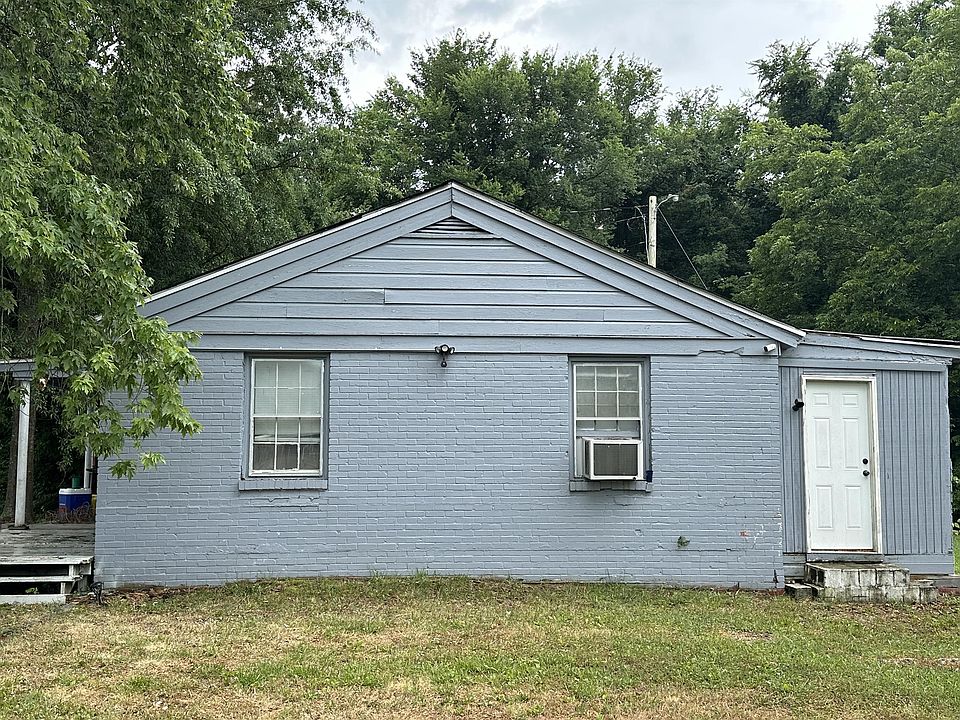 2nd image of 441 Road 1205 #1