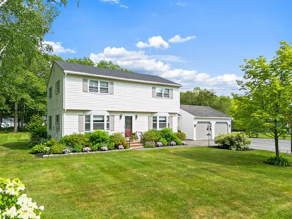 25 Frankwood Drive, Winslow, ME 04901