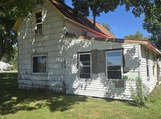 305 S Church St, Otterbein, IN 47970