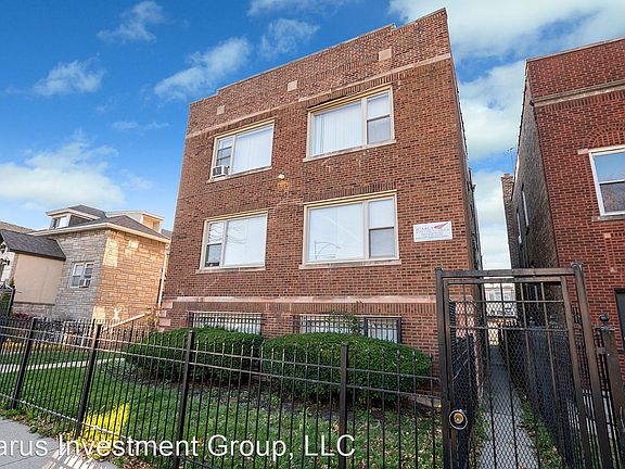 4th image of 6046 S Fairfield Ave APT 2A