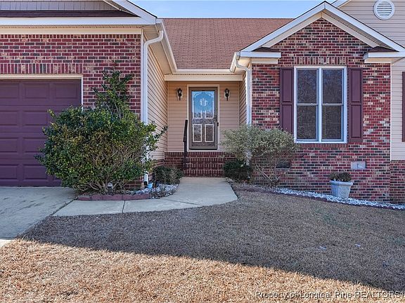3rd image of 487 Greywalls Ct