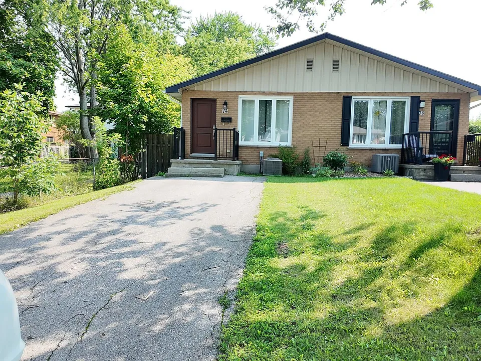 74 Almond Rd