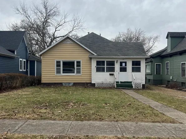 114 E Clarinda Ave, Shenandoah, IA 51601