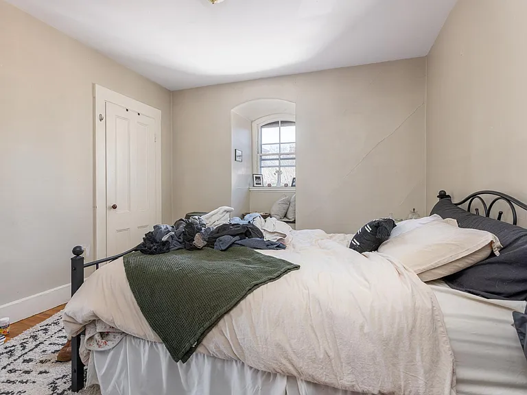158 Danforth St #9 — Photo 11