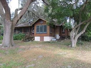1st image of 616 Lakeshore Dr