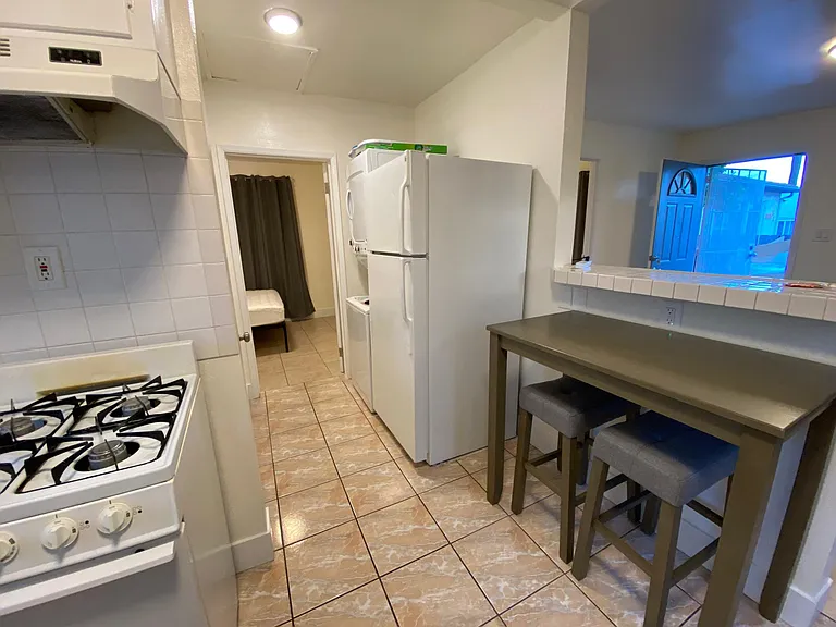2 Bedroom: Full size refrigerator
