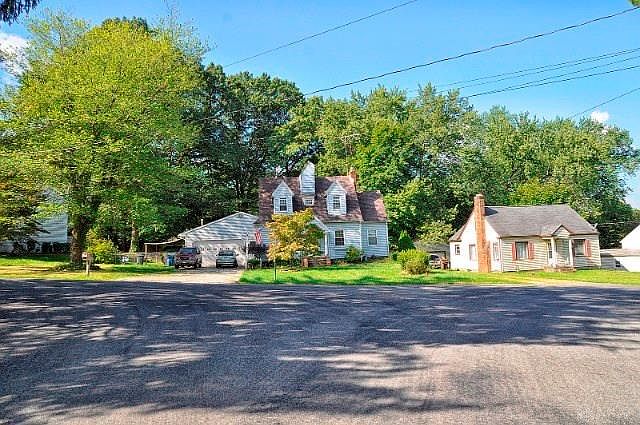 1st image of 75 E Wellock Dr