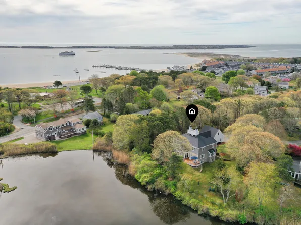 20 Stanley Place, Hyannis, MA 02601