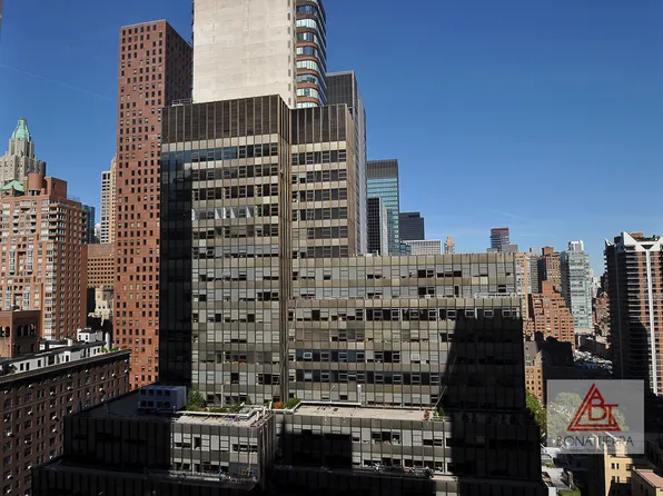 212 East 47th Street image 1 of 11