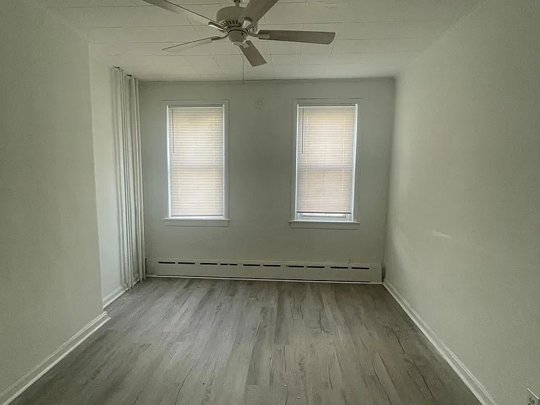1550 Ruan St #1 — Photo 15