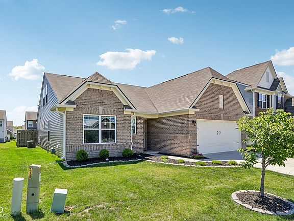 2nd image of 10413 Pintail Ln