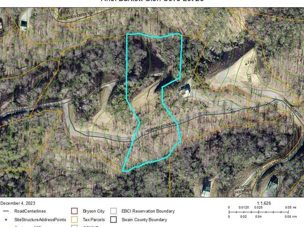 204 Eagle Crest Way, Bryson City, NC 28713