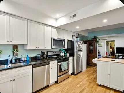 3153 Ellwood Ave #B — Photo 7