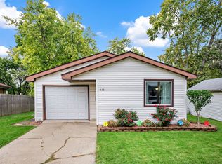 815 S Prospect Ave, Kankakee, IL 60901