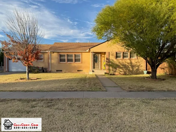 819 W 7th St, Liberal, KS 67901