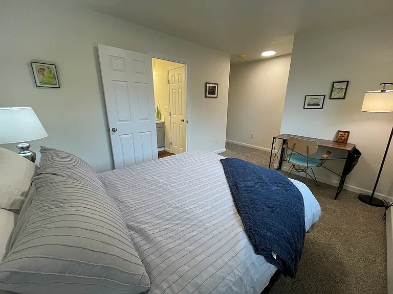 3701 Lynn Dr #B — Photo 7