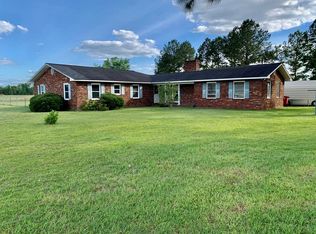 4616 Lake Mayers Rd SW, Baxley, GA 31513