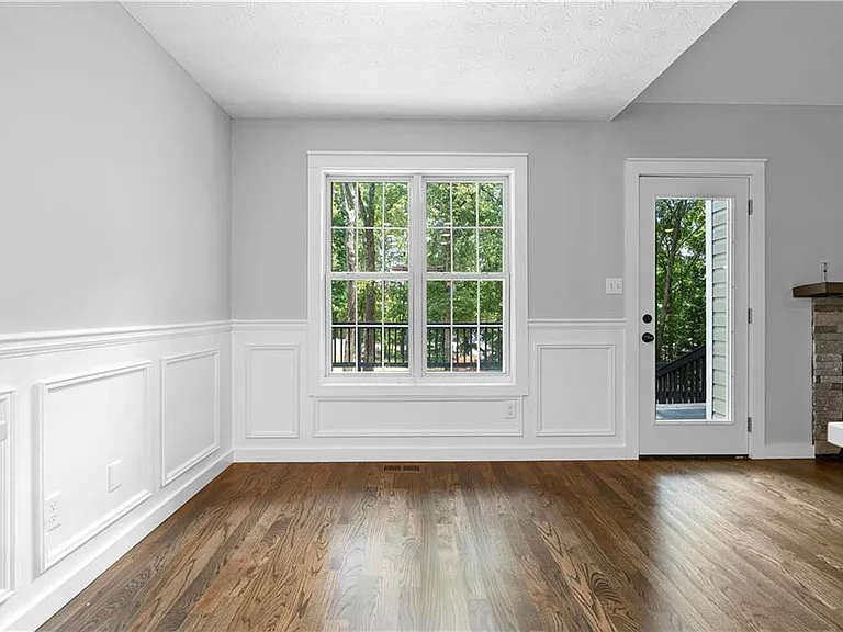 141 Poplar Way — Photo 14